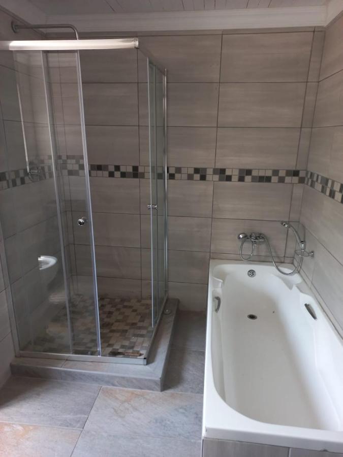 Chasba Airbnb * Hartbeespoort